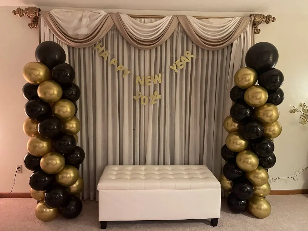 MJ's Events and Photo Booth Rentals - Balloon backdrop 4  - ransform your event with MJ's stunning balloon walls, columns, and decorations. Whether for a grand entrance or an eye-catching centerpiece, our vibrant designs add a fun and personalized touch to any celebration.